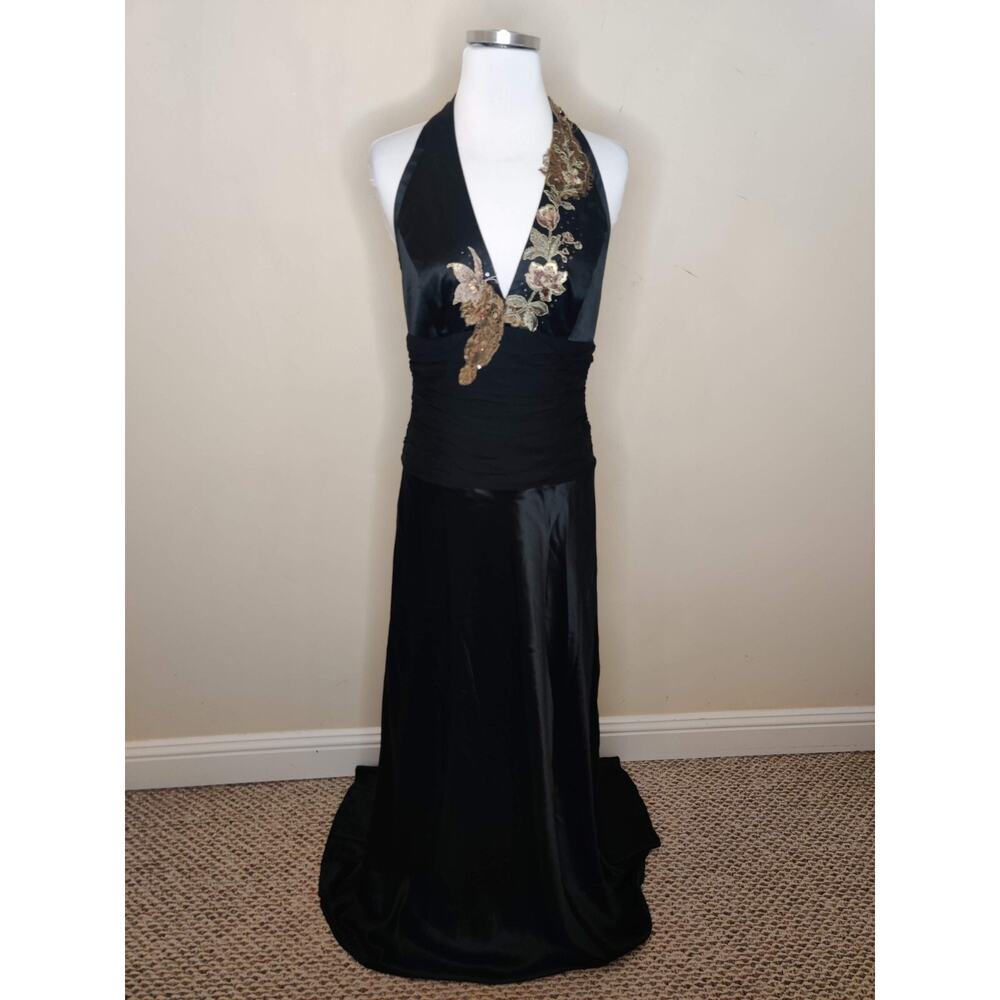 Adrianna Papell Black Embellished Backless Gown
